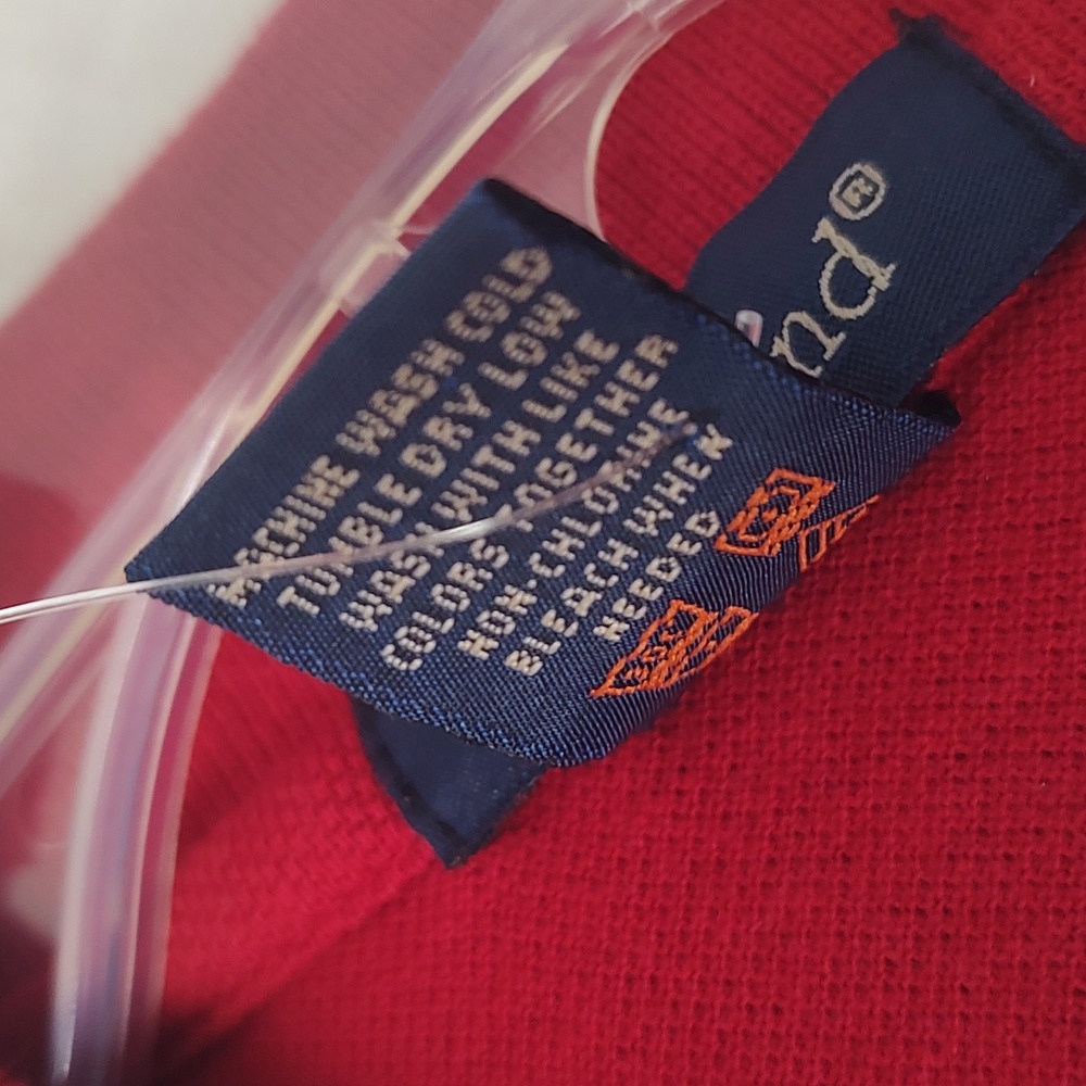 Red Shirt - Picture 10 of 10